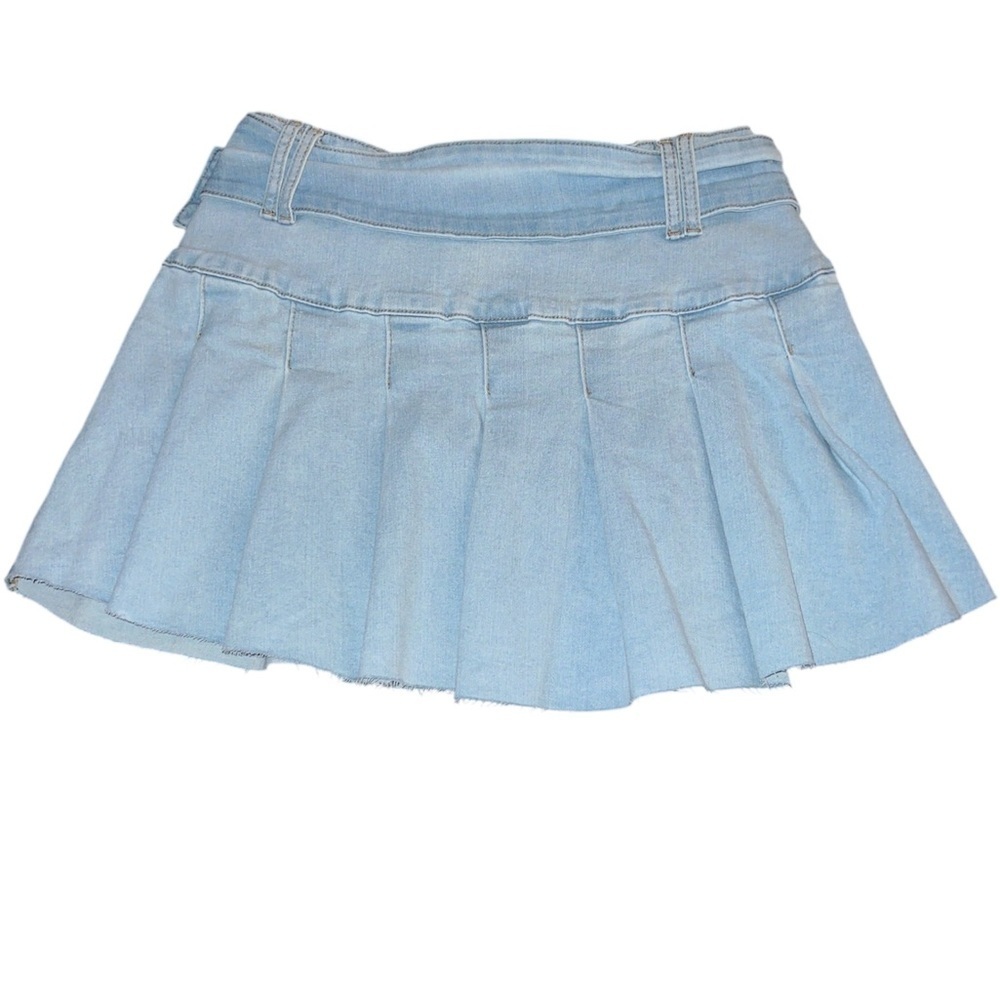 Fashion Nova Kids Light Blue Denim Pleated Tennis Skirt (14/16). NWT - Picture 2 of 3